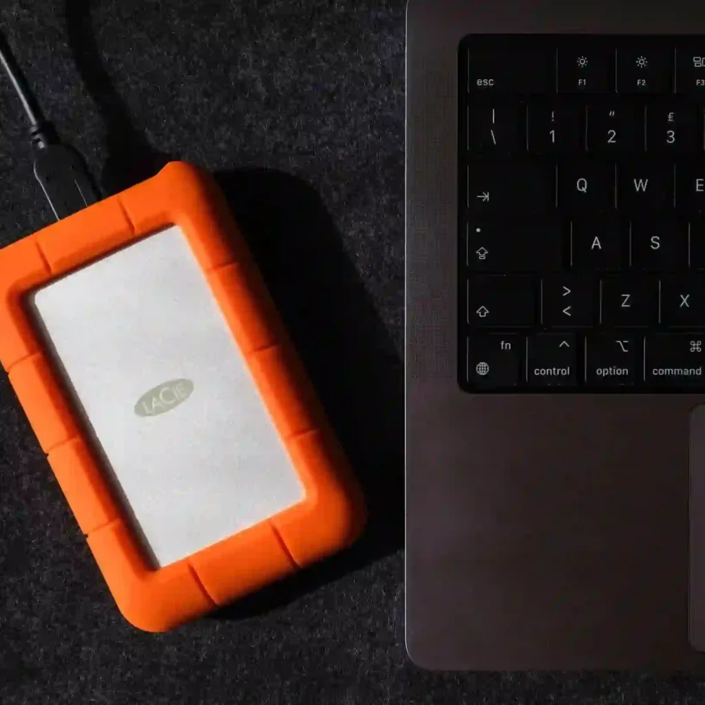 بهترین هارد اکسترنال برای بکاپ و ذخیره اطلاعات در سال ۲۰۲۵